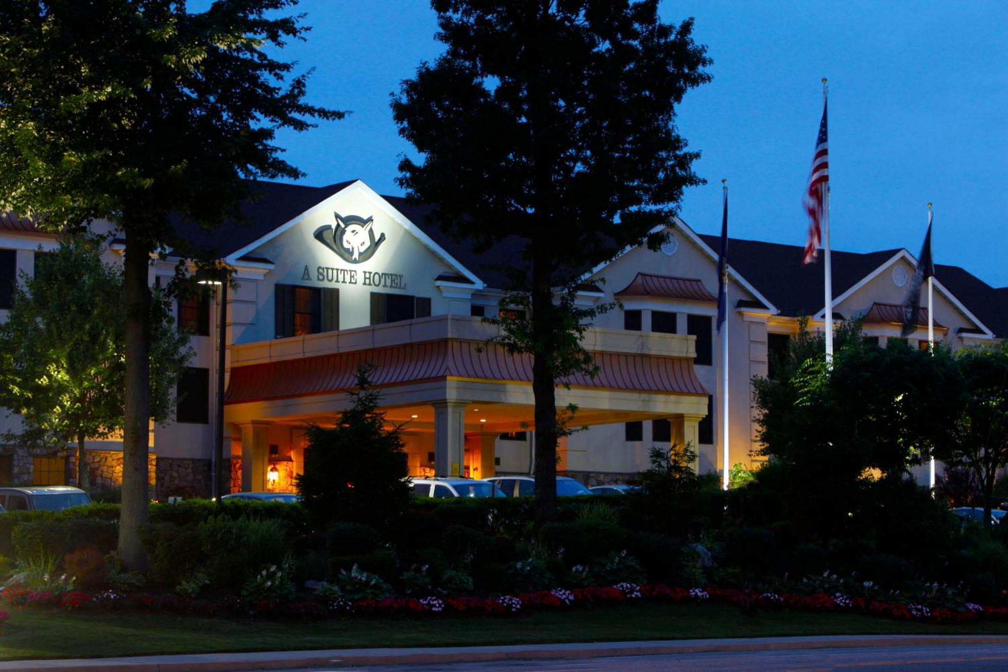 The Inn At Fox Hollow Hotel Уудбъри Екстериор снимка